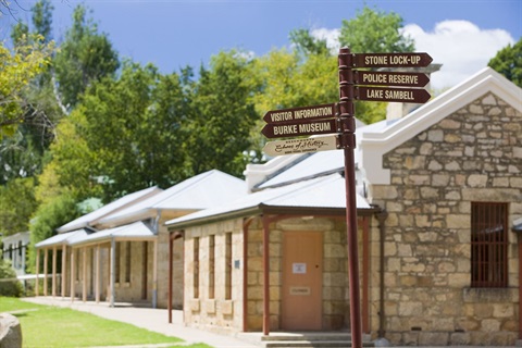 Historic sandstone buildings in Beechworth